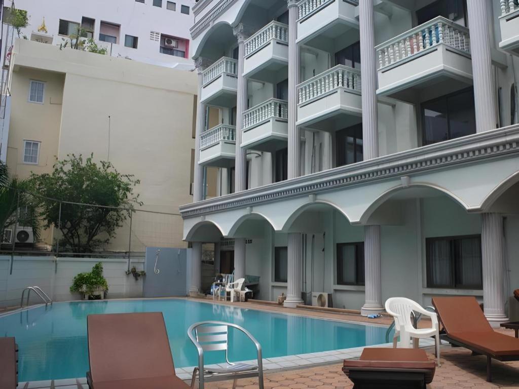 Honey Lodge Паттайя Экстерьер фото