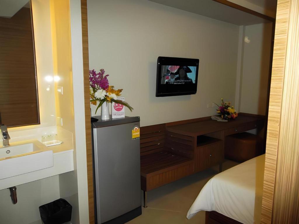 Honey Lodge Паттайя Экстерьер фото